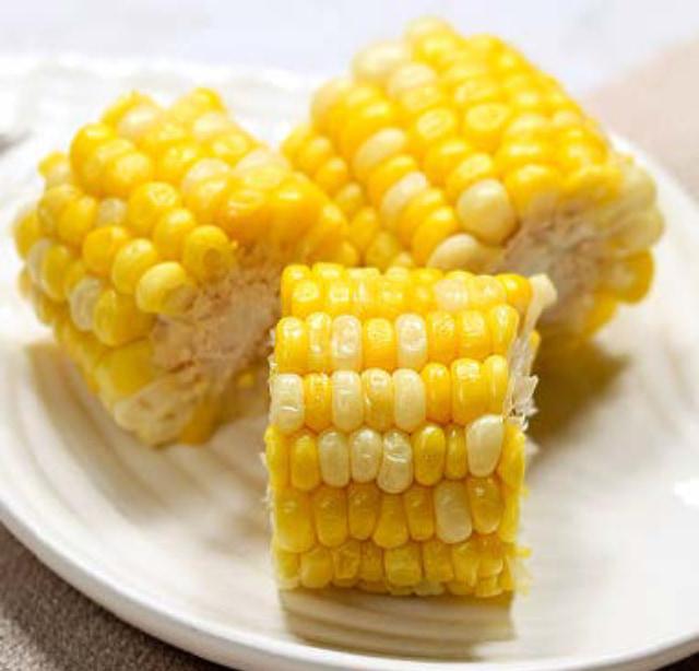 steamed corn by maomao mom